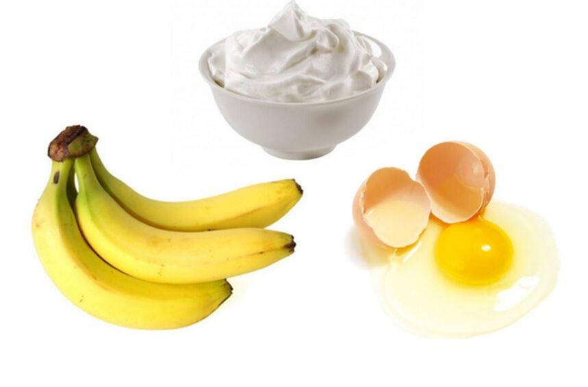 Maska iz jajc in banan je primerna za vse tipe kože